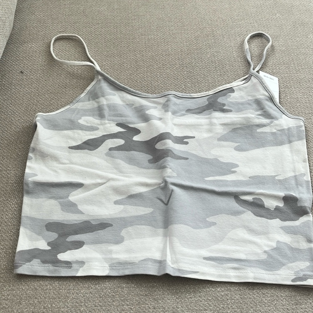 American Eagle Outfitters Gray Camo Tank Top